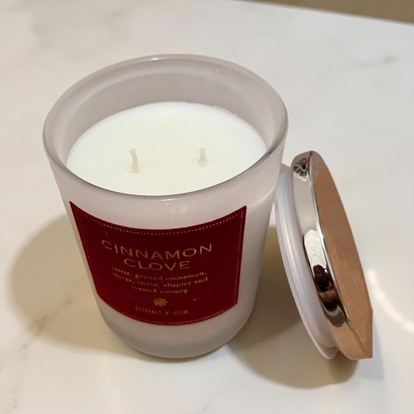DW Home Ninety Six Cinnamon Clove Candle • 15.2 oz • Warm Spice • New - Picture 2 of 3